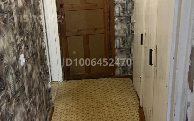 1-комнатная квартира · 30 м² · 1/5 этаж, Майкудук, 16й микрорайон 27 за 120 000 ₸ в Караганде, Алихана Бокейханова р-н — фото 9