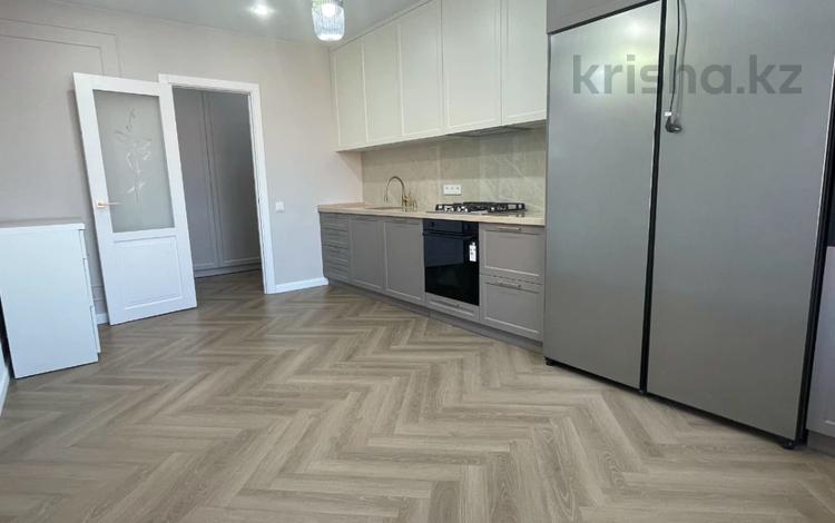 3-бөлмелі пәтер · 99 м² · 6/9 қабат, Бородина 111, бағасы: 80.6 млн ₸ в Костанае — фото 14