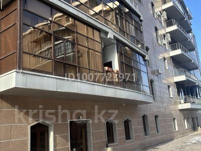 2-бөлмелі пәтер · 122 м² · 1/7 қабат, мкр Горный Гигант, Жамакаева 254/2, бағасы: 79.5 млн ₸ в Алматы, Медеуский р-н