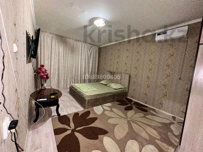 1-бөлмелі пәтер · 33 м² · 1/5 қабат, Алатау 42, бағасы: 8 000 ₸ в Таразе