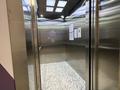 2-комнатная квартира · 60 м² · 2/9 этаж, мкр Жулдыз, Самал 82 — Коняхина за 23 млн ₸ в Уральске — фото 8