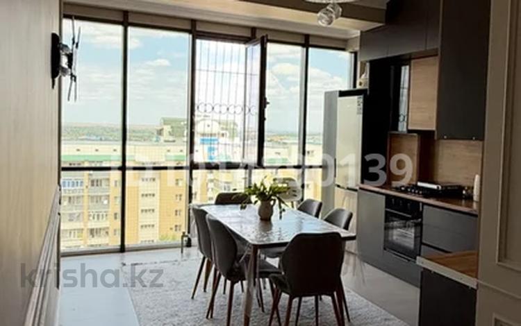 2-бөлмелі пәтер · 84 м², Микрорайон Алтын Ауыл 17, бағасы: 48 млн ₸ в Каскелене — фото 13