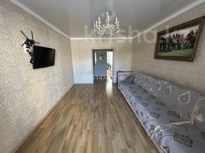 3-комнатная квартира · 92 м² · 1/9 этаж, мкр Юго-Восток, проспект Шахтеров 23/7 — Угол проспекта Шахтеров и проспекта Строителей за 43 млн ₸ в Караганде, Казыбек би р-н