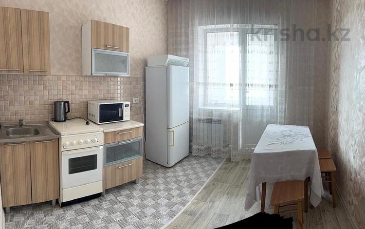 1-бөлмелі пәтер · 43.5 м² · 13/15 қабат, Ракымжан Кошкарбаев 37 — Кошкарбаева, бағасы: 25.8 млн ₸ в Астане, Алматы р-н — фото 2