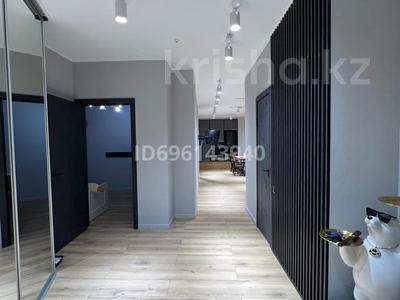 2-бөлмелі пәтер · 70 м² · 24/25 қабат, мкр 11 112а, бағасы: ~ 24 млн ₸ в Актобе