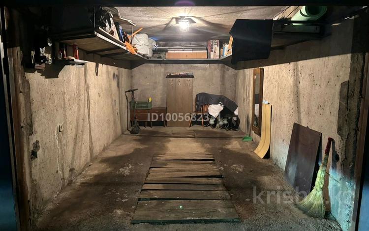 Гараж · 18.2 м² · мкр Тастак-2 — Тлендиева угол толеби за 35 000 〒 в Алматы, Алмалинский р-н — фото 6