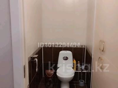 4-бөлмелі пәтер · 90 м² · 1/5 қабат, Мкр. Водник-3 94, бағасы: 180 000 ₸ в Боралдае (Бурундай)