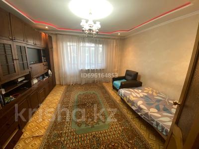 3-бөлмелі пәтер · 67 м² · 5/9 қабат, мкр Юго-Восток, Дюсембекова 67, бағасы: 25 млн ₸ в Караганде, Казыбек би р-н