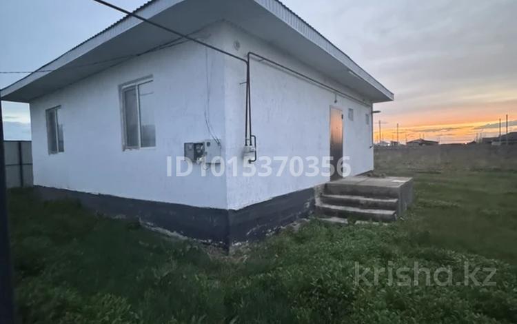 Отдельный дом · 3 комнаты · 80 м² · 10 сот., Шыгыс 3 за 13 млн ₸ в Жамбыл (Жамбылский район) — фото 2