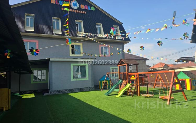 Действующий детский сад перед школой · 580 м² за 150 млн ₸ в Иргели — фото 40