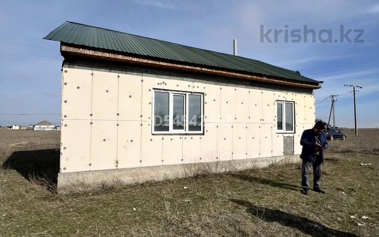 Отдельный дом · 3 комнаты · 65 м² · 10 сот., Дулат за ~ 6 млн ₸ в Нура — фото 14