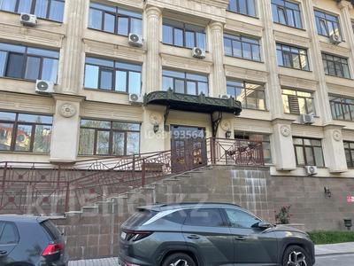 3-комнатная квартира · 103 м² · 4/4 этаж, мкр Юбилейный 25/1 за 115 млн ₸ в Алматы, Медеуский р-н
