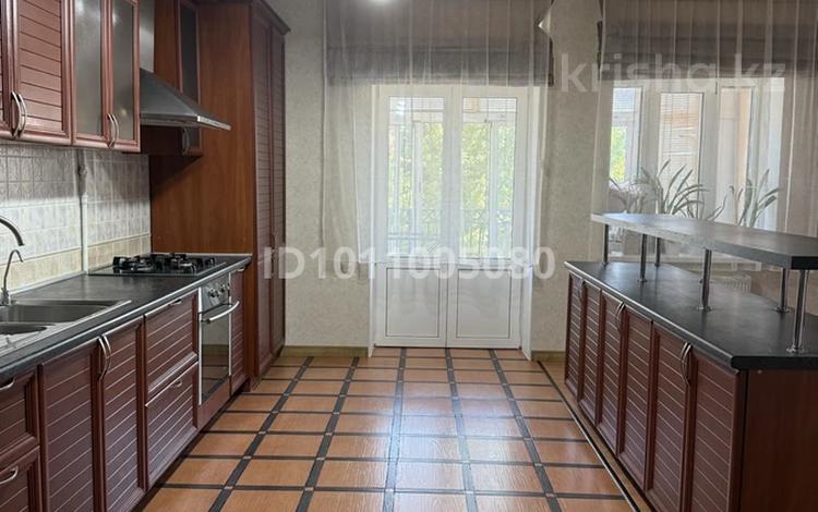 4-бөлмелі пәтер · 167 м² · 3/4 қабат, Сазда-3, Газиза жубанова 39а, бағасы: 52 млн ₸ в Актобе — фото 2