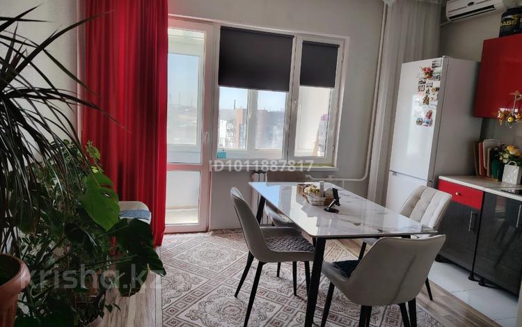 2-бөлмелі пәтер · 73.3 м² · 4/16 қабат, мкр. Алмагуль, Алмагул 19, бағасы: 25.5 млн ₸ в Атырау — фото 2