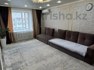 3-бөлмелі пәтер · 77 м² · 6/9 қабат, Азербаева 8 — №74 школа, бағасы: 38 млн ₸ в Астане, Сарайшык р-н