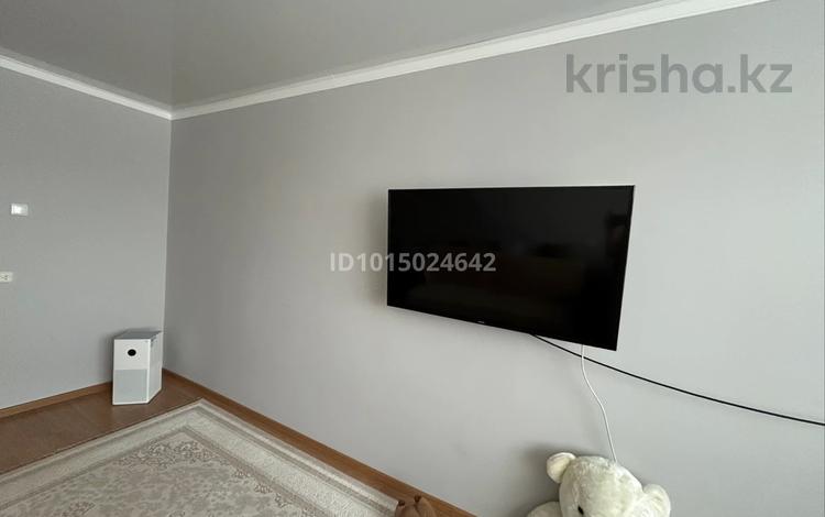 3-бөлмелі пәтер · 70 м² · 9/10 қабат, Камзина 72, бағасы: 29.8 млн ₸ в Павлодаре — фото 2