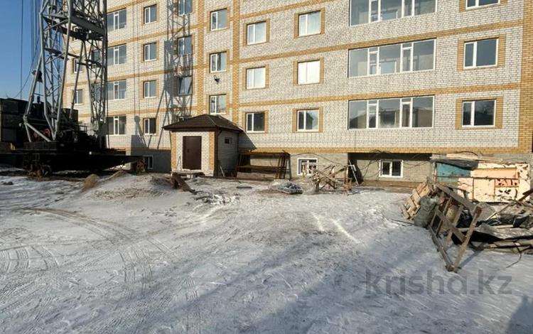 2-комнатная квартира, 54.3 м², 2/5 этаж, Волгоградская за ~ 16.9 млн 〒 в Семее — фото 2