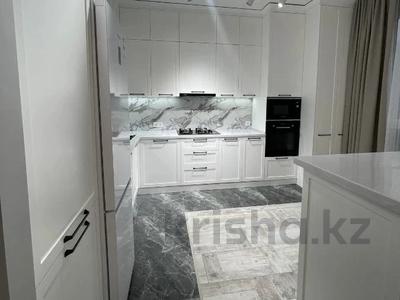3-комнатная квартира · 120 м² · 2/3 этаж, Аль- Фараби за 1.4 млн ₸ в Алматы, Медеуский р-н