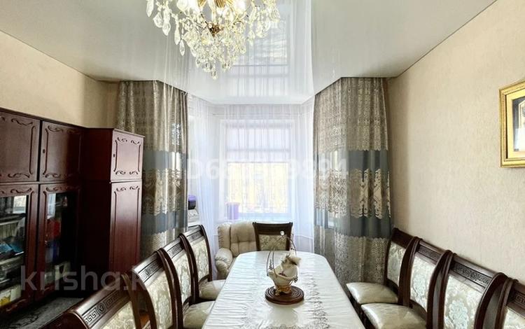 3-комнатная квартира · 73.1 м² · 3/3 этаж, Горняков — 1 школа, ГУВД, Горняк за 14.5 млн ₸ в Рудном — фото 2