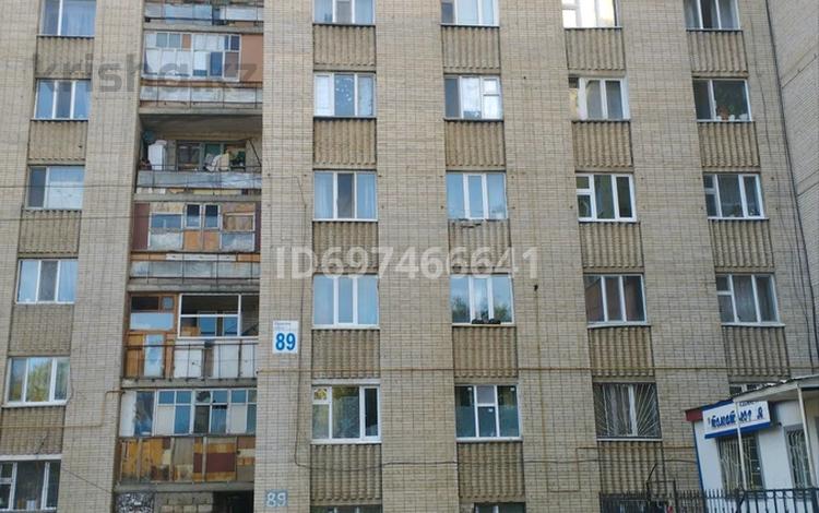 1-комнатная квартира, 12 м², 2/9 этаж, проспект Абая 89 — рядом СитиЦентр за 3.5 млн 〒 в Уральске — фото 2