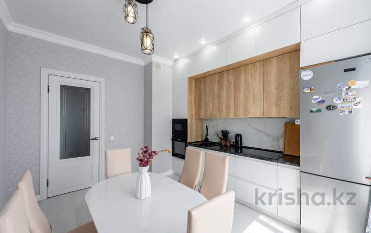 2-комнатная квартира · 62 м² · 11/18 этаж, Санжара Асфендиярова 1 за 44.5 млн ₸ в Астане, Нура р-н — фото 50