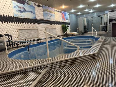 Бани, гостиницы и зоны отдыха · 300 м² за 260 млн ₸ в Астане, р-н Байконур