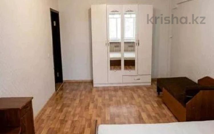 1-комнатная квартира · 35 м² · 2/5 этаж, Есенова 36 за 27.5 млн ₸ в Алматы, Медеуский р-н — фото 3
