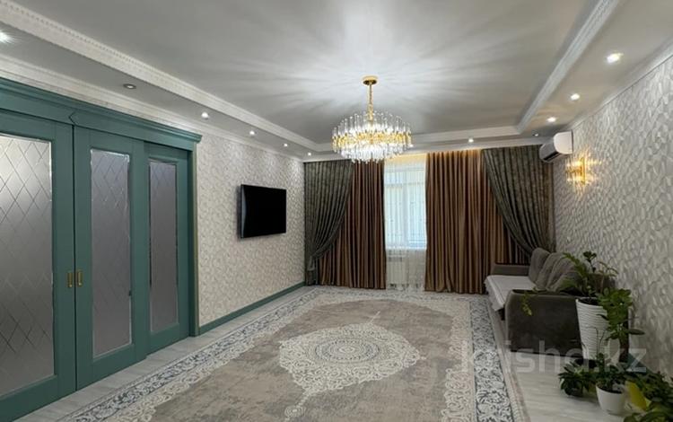 4-комнатная квартира · 195 м² · 6/9 этаж, мкр. Алтын орда, Тауелсиздык за 79 млн ₸ в Актобе — фото 2