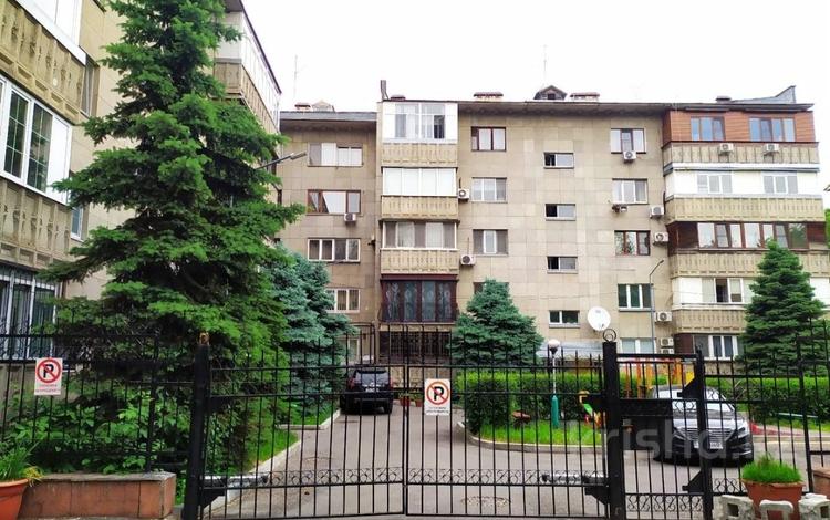 5-комнатная квартира · 195 м² · 4/5 этаж, Кунаева — Карасай батыра за 180 млн 〒 в Алматы, Медеуский р-н — фото 21