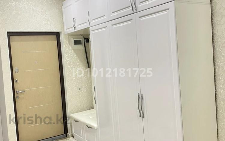2-комнатная квартира · 67.4 м² · 4/7 этаж, 35-й мкр. 17 за 18.5 млн ₸ в Актау, 18-й мкр  — фото 2