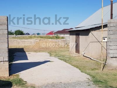 Отдельный дом · 2 комнаты · 100 м² · 8 сот., мкр Курсай, Мкр Курсай Акбата откели 5 за 20 млн 〒 в Шымкенте, Туран р-н