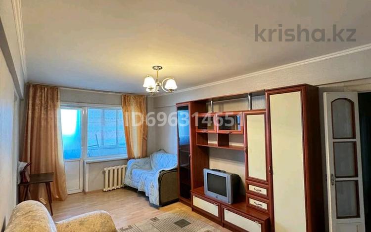 2-комнатная квартира, 44 м², 4/5 этаж помесячно, Сейфуллина 2