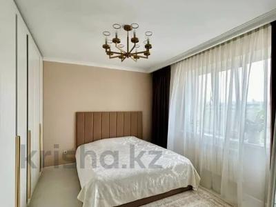 3-комнатная квартира · 85 м² · 4/17 этаж, Жандосова за 61.6 млн 〒 в Алматы, Ауэзовский р-н