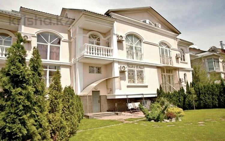 5-бөлмелі пәтер · 250 м² · 1/3 қабат, Достык 341 — Алем (Люксор), бағасы: 1.2 млн ₸ в Алматы, Медеуский р-н — фото 6