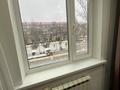 2-бөлмелі пәтер · 45 м² · 3/5 қабат, ул. Курмангазы 175, бағасы: 16.5 млн ₸ в Уральске, мкр Школьник — фото 20