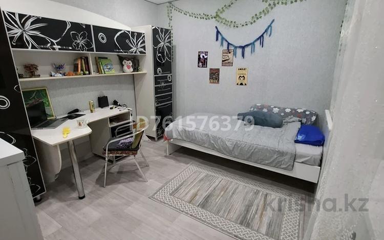 3-бөлмелі пәтер · 82 м² · 1/2 қабат, Б.Момышүлы — М.Ауэзова Б.Момышүлы, бағасы: 18 млн ₸ в Экибастузе — фото 6