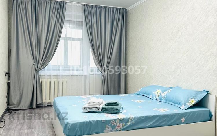 1-комнатная квартира · 30 м² · 5/5 этаж, 9 мкр 81 — Остановка «Маяк» за 10 000 〒 в Темиртау — фото 2