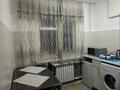1-бөлмелі пәтер · 32 м² · 1/5 қабат, 6-шағынаудан 1 — Вокзал, бағасы: 10 000 ₸ в Караганде, Казыбек би р-н — фото 8