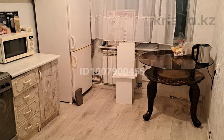 1-бөлмелі пәтер · 34 м² · 3/9 қабат, мкр Юго-Восток, 30й микрорайон 9 — ул. Гапеева, бағасы: 14 млн ₸ в Караганде, Казыбек би р-н — фото 2