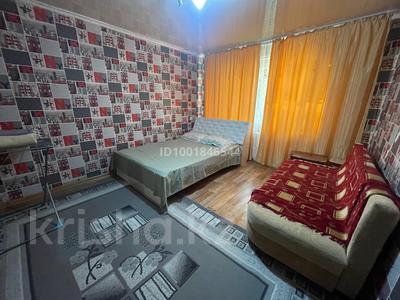 1-комнатная квартира · 30 м² · 1/5 этаж, Царева — Возле первой школы за 8 000 〒 в Аксу