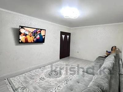 3-бөлмелі пәтер · 85 м² · 5/5 қабат, Каратал 61, бағасы: 250 000 ₸ в Талдыкоргане