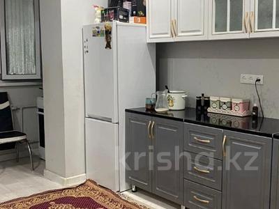 3-комнатная квартира · 92 м² · 6/6 этаж, 38-й мкр, 38 мкрн 7 за 21 млн 〒 в Актау