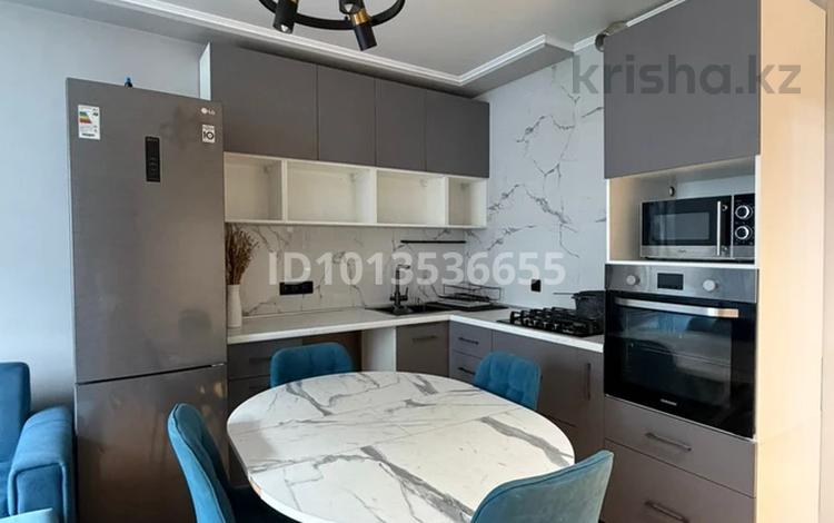 2-комнатная квартира · 55 м², СТ Монтажник, Райымбек батыра 258 за 250 000 ₸ в  — фото 2