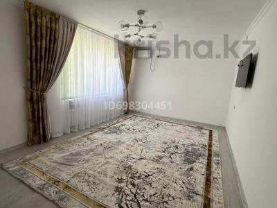 2-комнатная квартира · 50 м² · 2/5 этаж, Толе би 65А — Аль-Фараби за 10 млн ₸ в Кентау