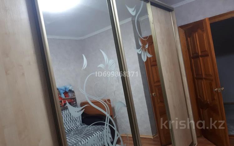 3-комнатная квартира · 64 м² · 5/9 этаж, мкр Северо-Восток, Мкр.С-Восток 37 за 21.7 млн ₸ в Уральске — фото 6