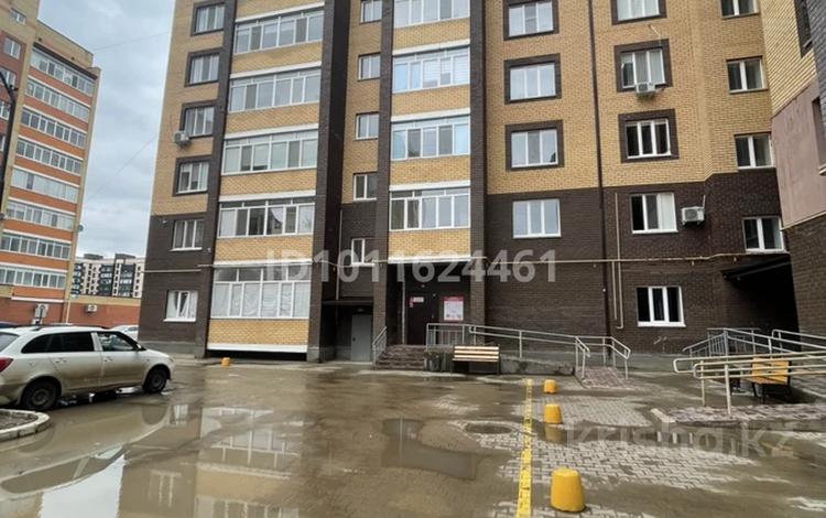 2-комнатная квартира · 84.5 м² · 9/9 этаж, Самал 70/3 за 27 млн ₸ в Уральске — фото 2