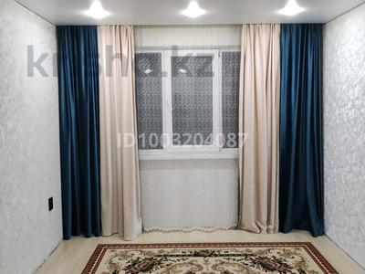 3-комнатная квартира · 62.3 м² · 4/5 этаж, Курмангазы 169 за 18 млн ₸ в Уральске, мкр Школьник