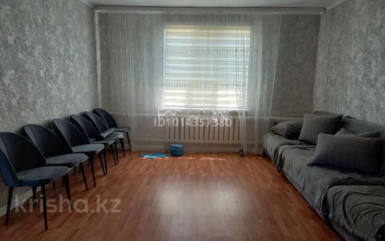 Отдельный дом · 4 комнаты · 100 м² · 8 сот., Донен би 18 — Между Билал Назым и Омарова за 50 млн ₸ в Жаркенте — фото 2