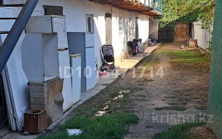 2 комнаты · 20 м² · 2/2 этаж, мкр Достык 14 за 50 000 ₸ в Алматы, Ауэзовский р-н — фото 2