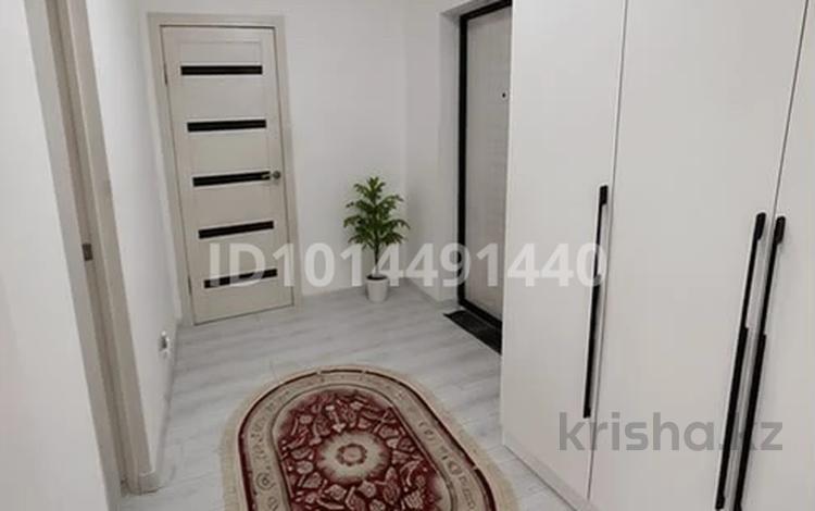 2 комнаты · 54 м² · 2/12 этаж, Райымбека 255 за 70 000 ₸ в Алматы, Жетысуский р-н — фото 2